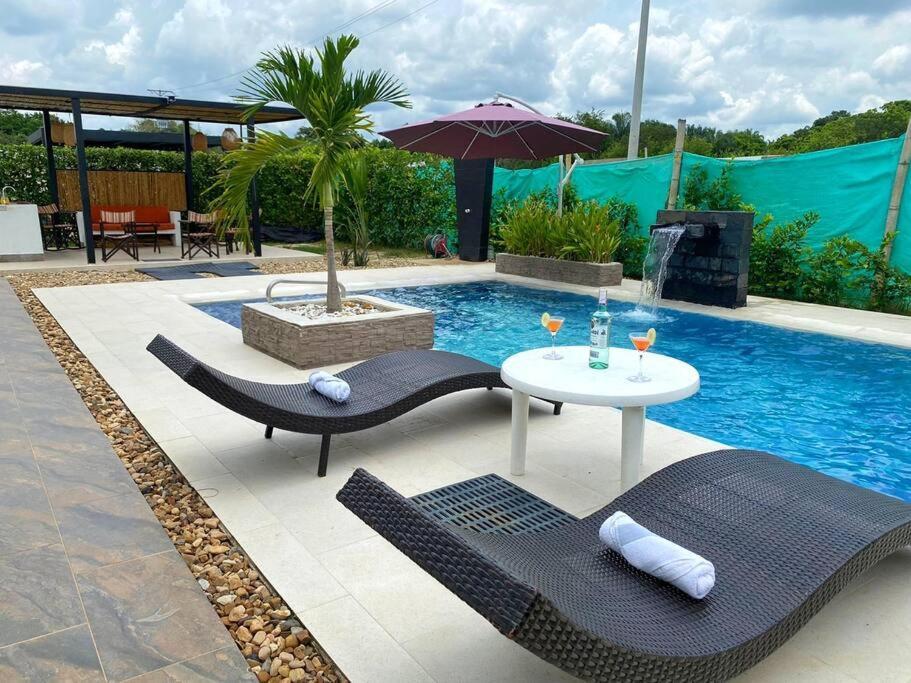 Carmen de Apicalá Casa Palma Roja Boutique , Piscina Privadaヴィラ エクステリア 写真