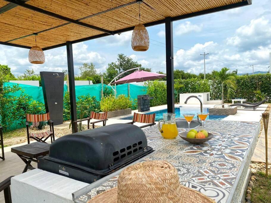 Carmen de Apicalá Casa Palma Roja Boutique , Piscina Privadaヴィラ エクステリア 写真